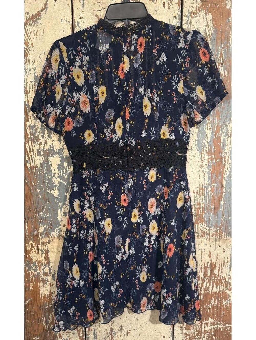 Anthropologie Foxiedox Women's Floral Dress, size XS - Picture 7 of 9
